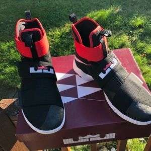 Nike LeBron James soldier ten’s (size 12 -Mens)